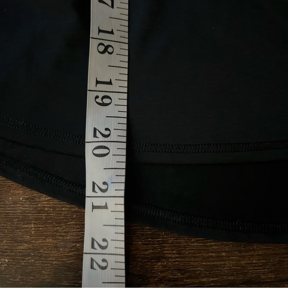 Lululemon Tighten Up Tank Black Size 10 breathable
lightweight sweat-wicking - Picture 9 of 10